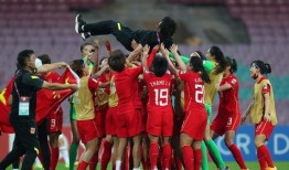 国足名记爆料水庆霞视频,国足名记揭秘幕后故事